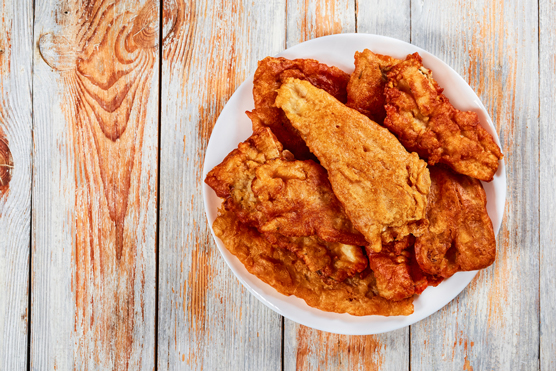 Come friggere il pesce alla perfezione croccante