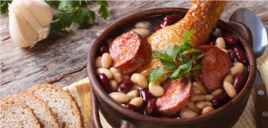 Cassoulet: un piatto principale economico per Natale