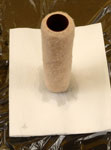 Come pulire la pittura ad olio dai coperchi dei rulli e dalle gabbie