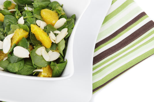 Ricetta per verdure miste con agrumi, finocchio e mandorle