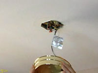 Come sostituire un apparecchio a soffitto