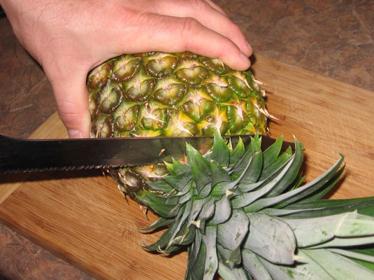 Come tagliare e tagliare un ananas