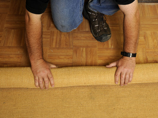 Come preparare una stanza per le piastrelle del pavimento?