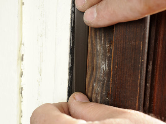 Come aggiungere Weather Stripping a Windows