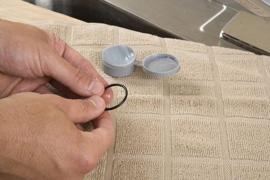 Come riparare un rubinetto che perde: tipo di filtro a cartuccia