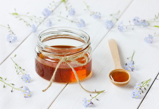 10 trattamenti di bellezza a base vegetale da utilizzare sulla pelle