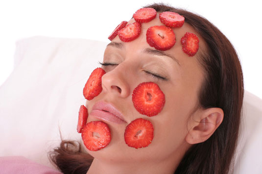 10 trattamenti di bellezza a base vegetale da utilizzare sulla pelle