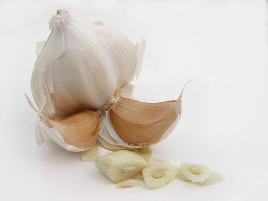 3 sverminatori di pollo naturali che puoi piantare