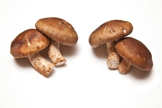 10 ingredienti immunostimolanti per succhi e frullati