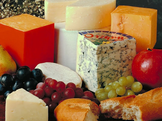 Creare un vassoio di antipasti per la tua festa di Natale