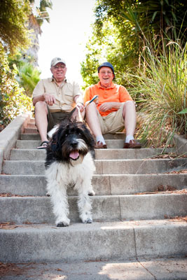 Come scattare foto con cani e anziani