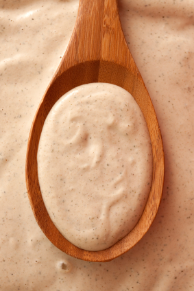 Ricetta per salsa Tahini con radice di sedano IBS-friendly