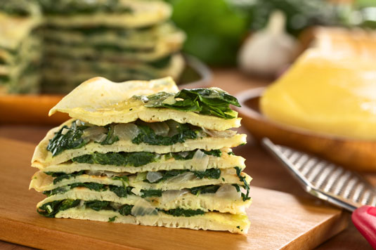 Torta Di Spinaci, Funghi E Formaggio (Gâteau de Crêpes à la Fiorentina)