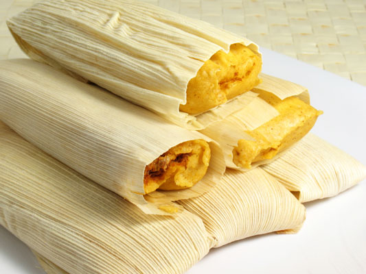 Come fare i tamales di base Masa con i ripieni