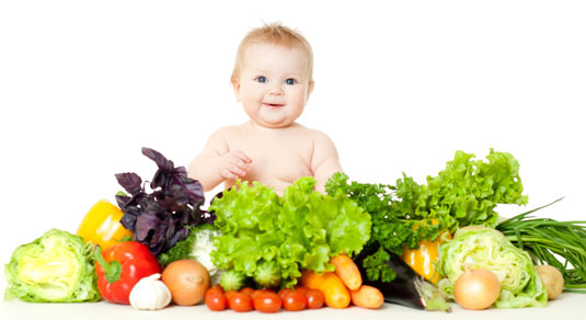 10 strategie per insegnare ai bambini abitudini alimentari sane
